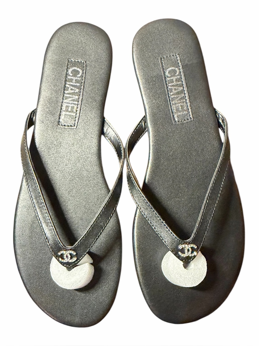 CHANEL Black Thong Sandals with CC Charm